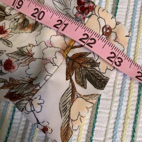 Zara Basic Collection Floral Button Front Blouse - Picture 15 of 16